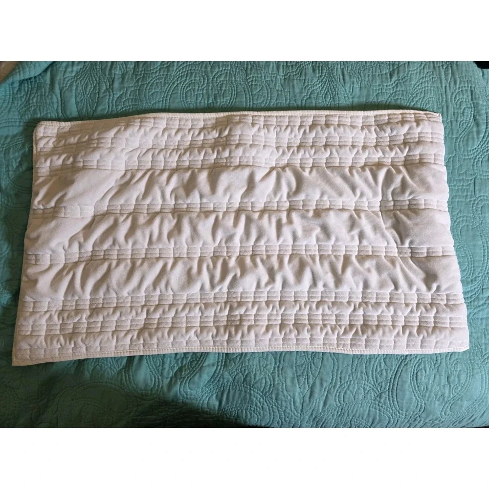 Koolaburra By Ugg White‎ Quilted Soft Pillow Cases/Sham Set Of Two King size